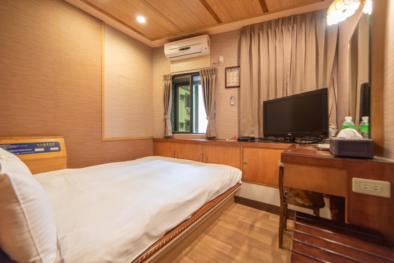 Shankou Hotspring Hotel Джиаоси Екстериор снимка